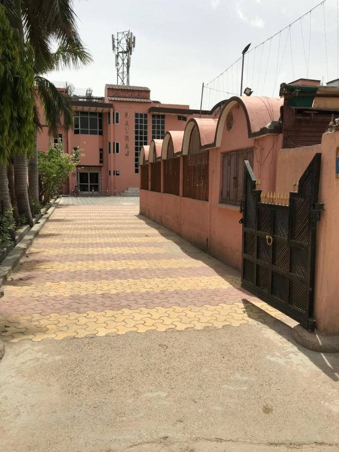 Hotel Natraj Bulandshahr Exterior foto